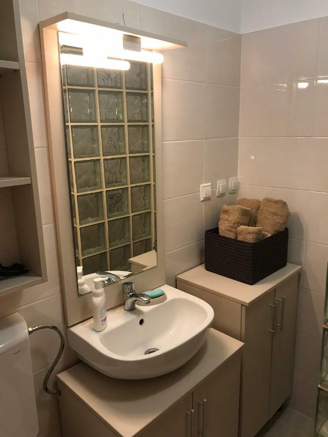 Idefix Apartment كلوج-نابوكا المظهر الخارجي الصورة